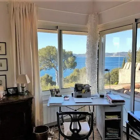 Ferienhaus Renovee Avec Vue Mer, 6 Pieces, 8 Couchages, Plancha, Parking, Terrasse Spacieuse, Aiguebelle - Fr-1-251-577 Le Lavandou