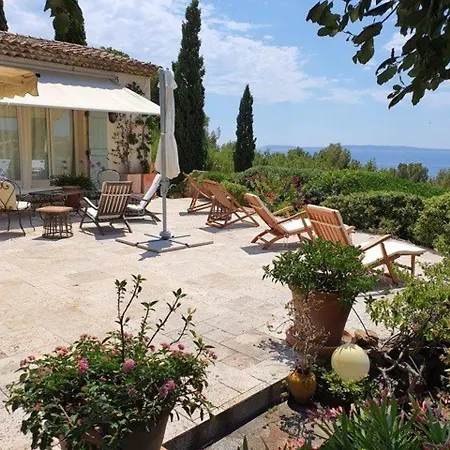 Renovee Avec Vue Mer, 6 Pieces, 8 Couchages, Plancha, Parking, Terrasse Spacieuse, Aiguebelle - Fr-1-251-577 *
